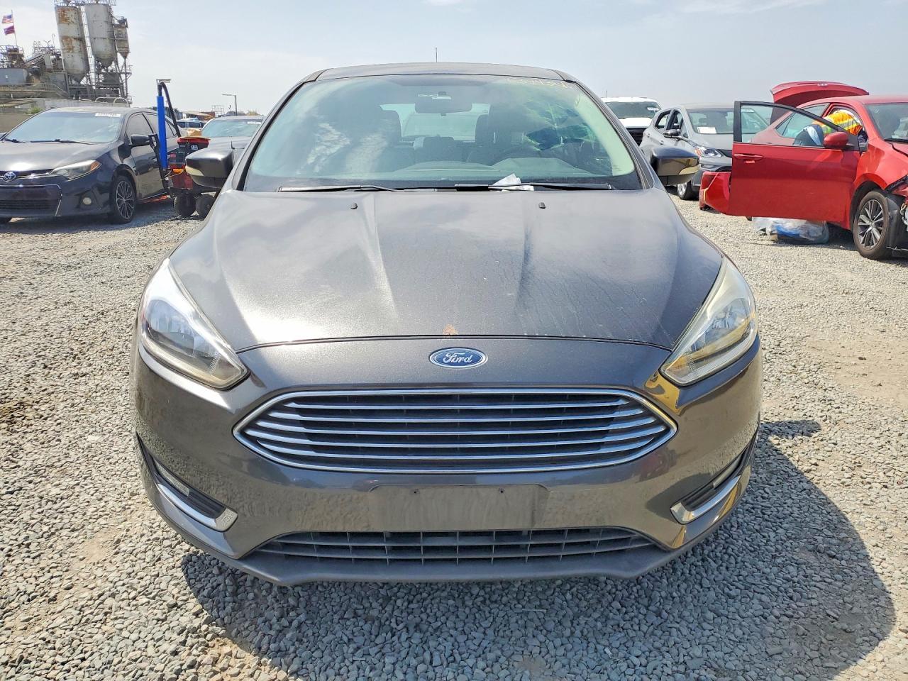 2015 Ford Focus Titanium - Фото 5