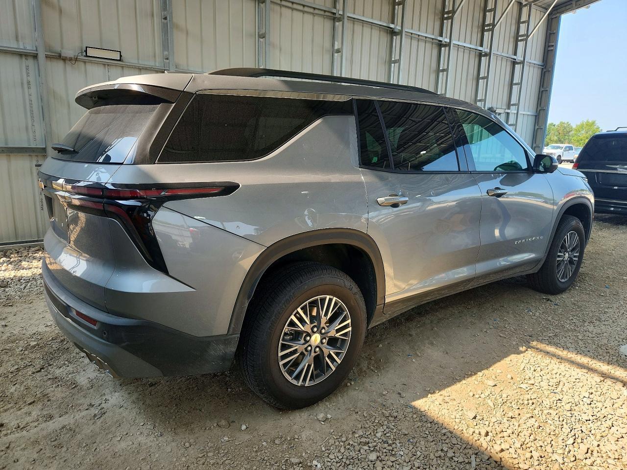 2026 Chevrolet Traverse Lt - Фото 3