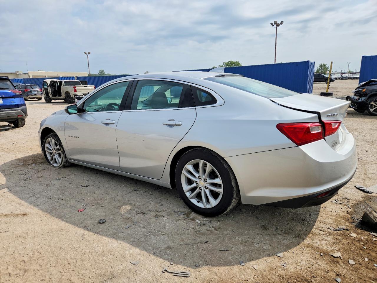 2018 Chevrolet Malibu Lt - Фото 2