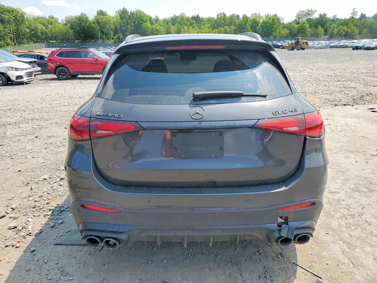 2025 Mercedes-Benz Glc 43 4Matic Amg - Image 6
