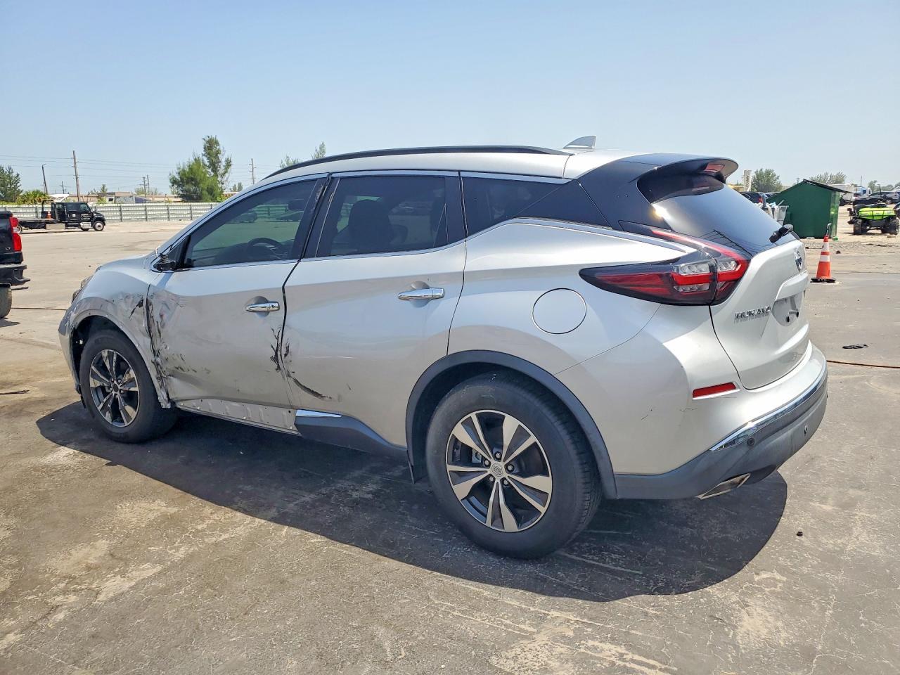 2021 Nissan Murano Sv - Фото 2