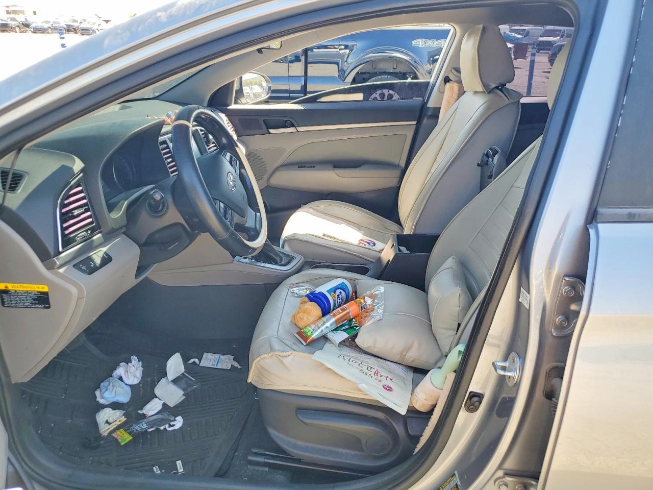 2017 Hyundai Elantra Se - Image 7