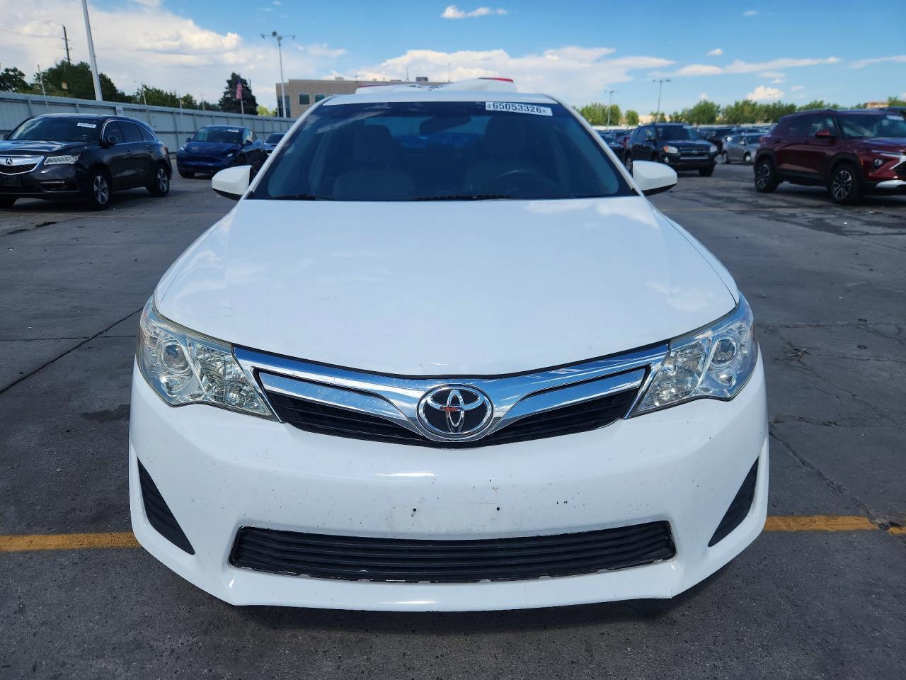2014 Toyt Camry - Image 5