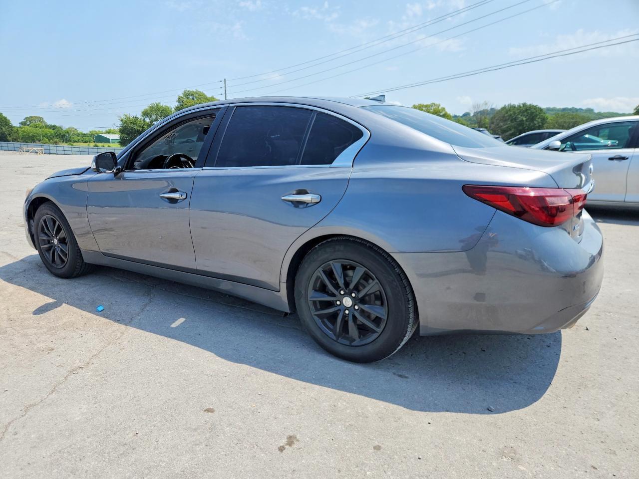 2019 Infiniti Q50 Pure - Фото 2
