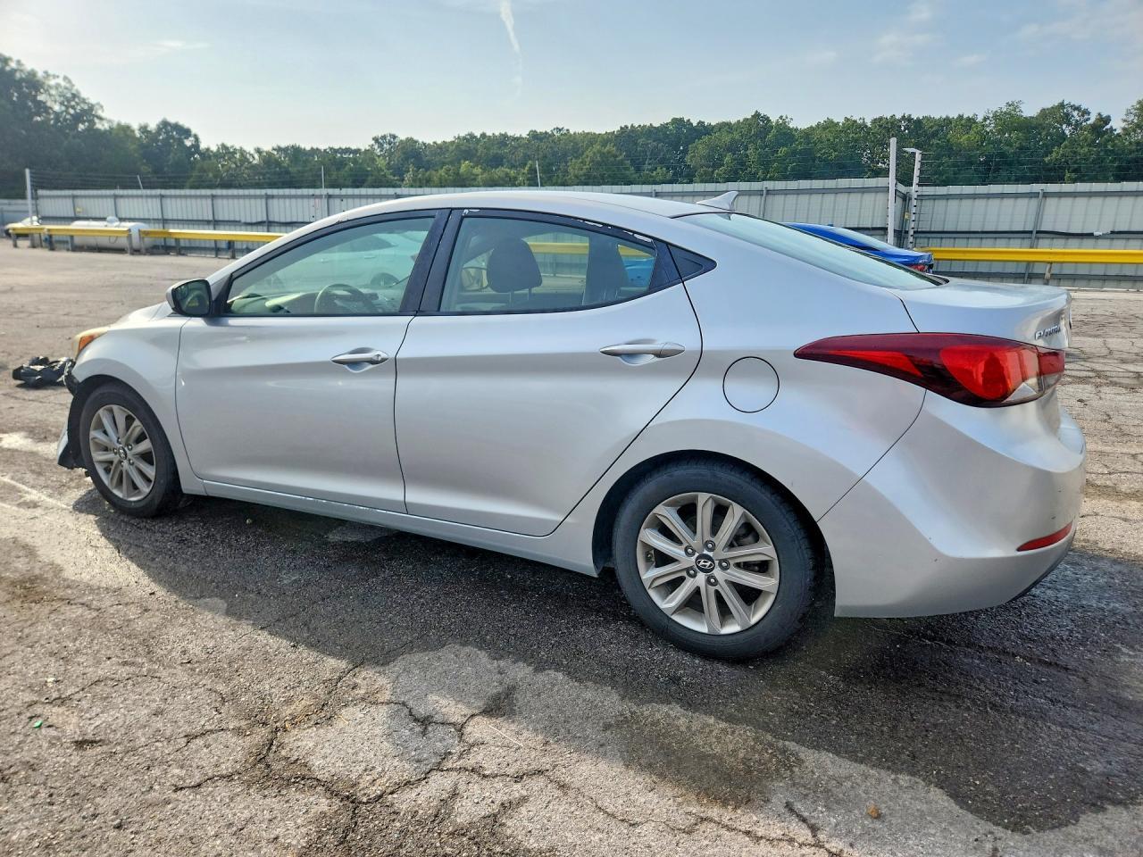 2014 Hyundai Elantra Se - Фото 2