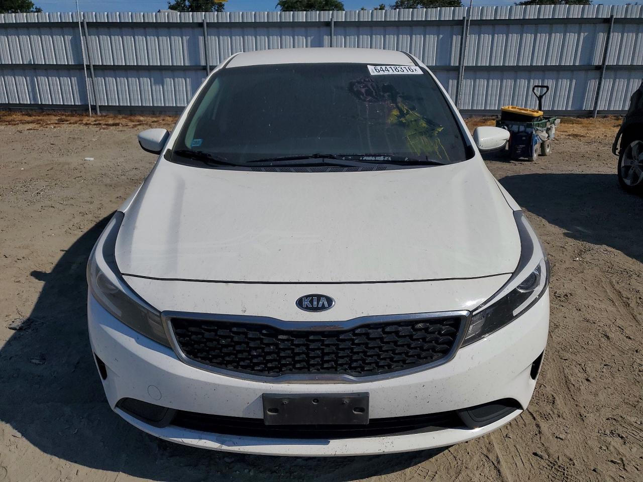 2017 Kia Forte Lx - Image 5