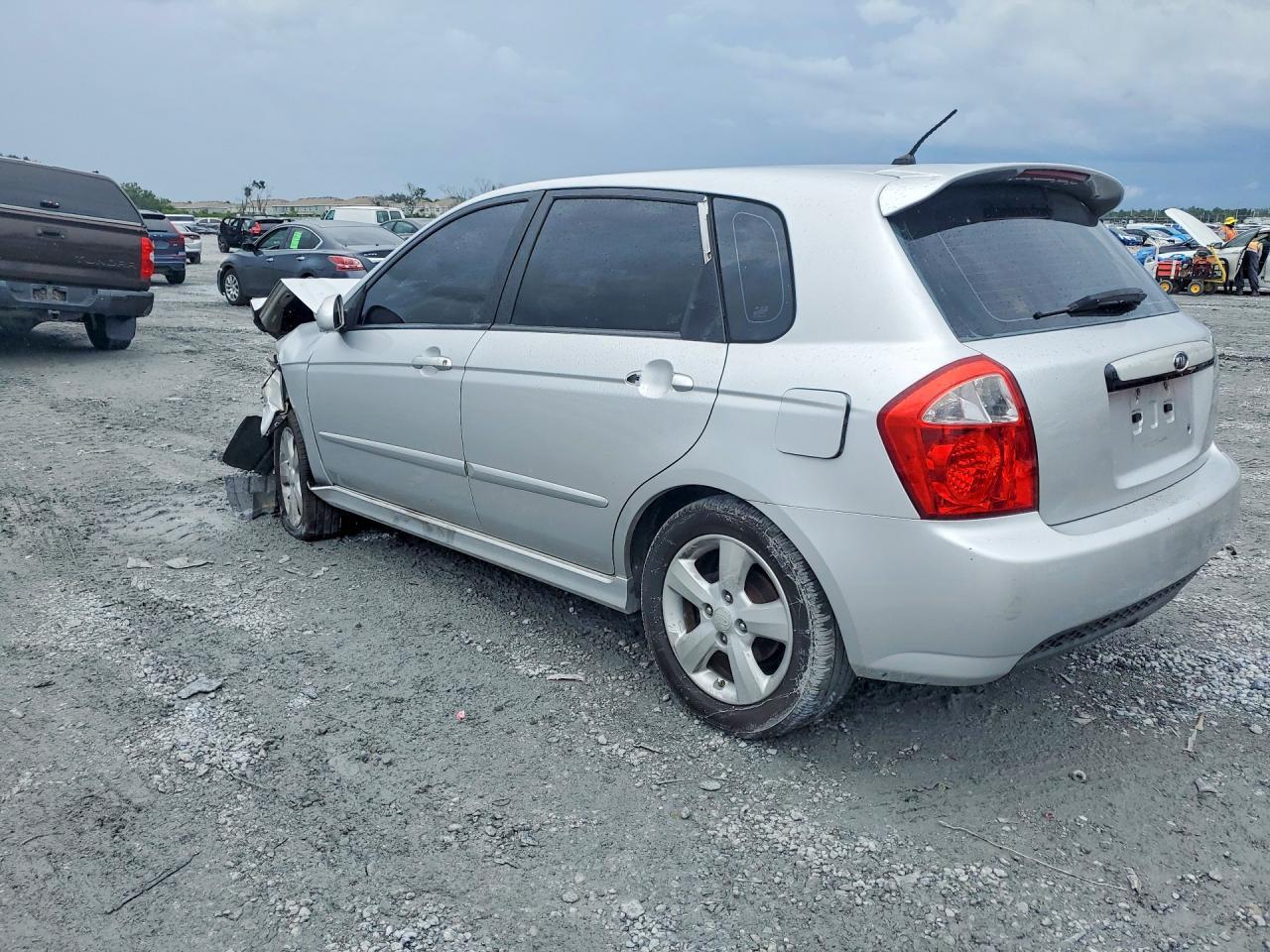 2009 Kia Spectra Spectra5 Sx - Фото 2