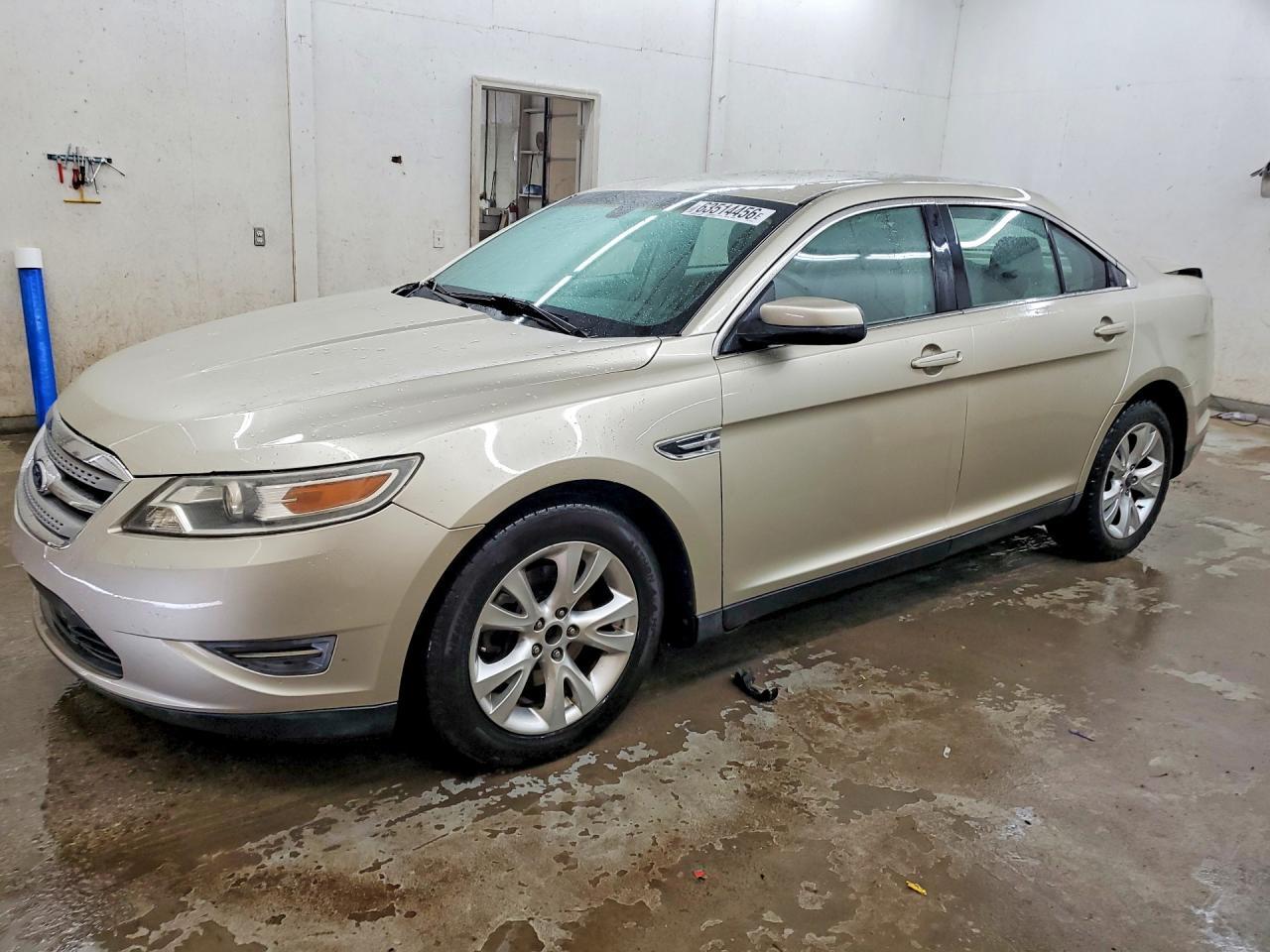 2011 Ford Taurus Sel