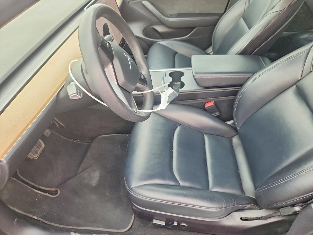 2021 Tesla Model 3 - Фото 7