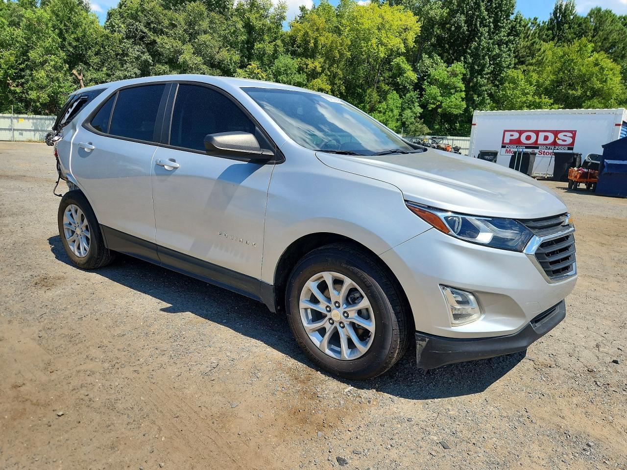 2020 Chevrolet Equinox Ls - Фото 4