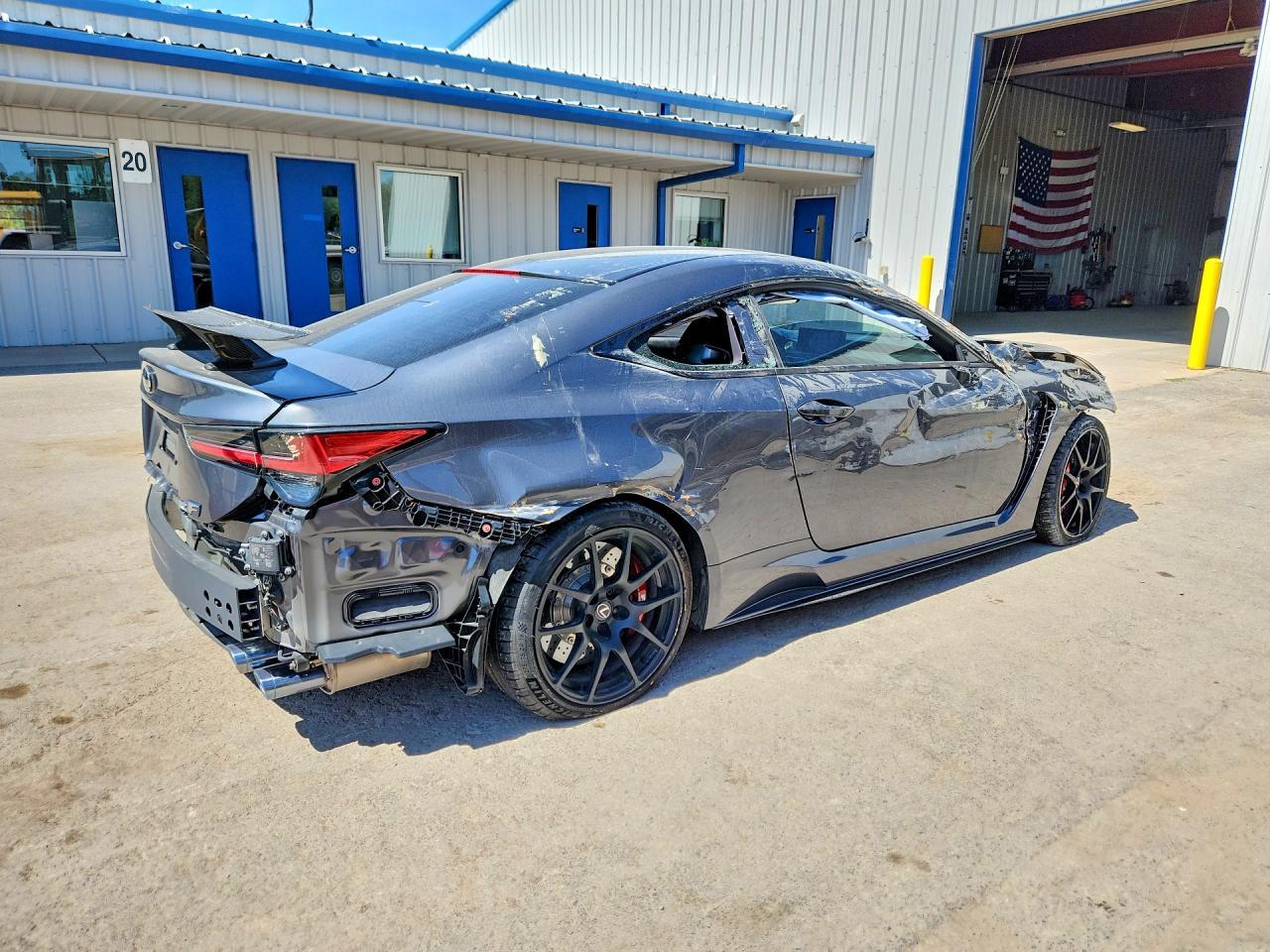 2024 Lexus Rc F Track Edition - Image 3