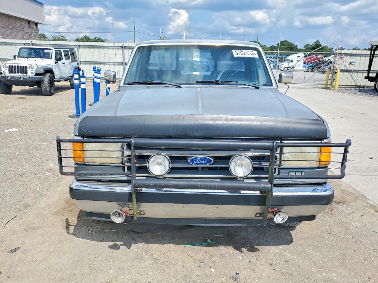 1991 Ford F150 - Image 5