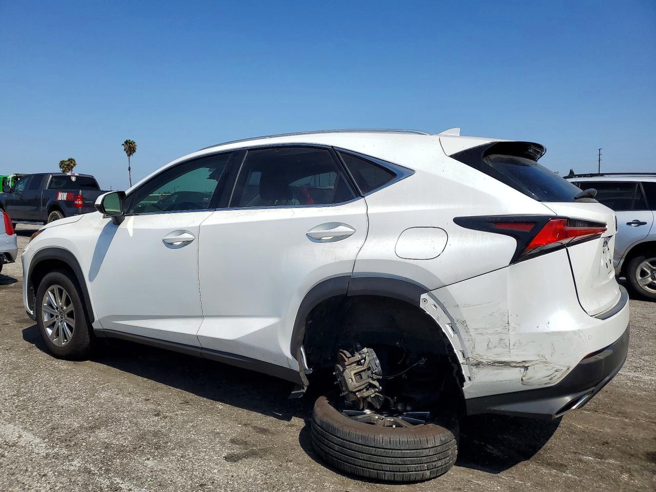 2020 Lexus Nx 300 - Фото 2