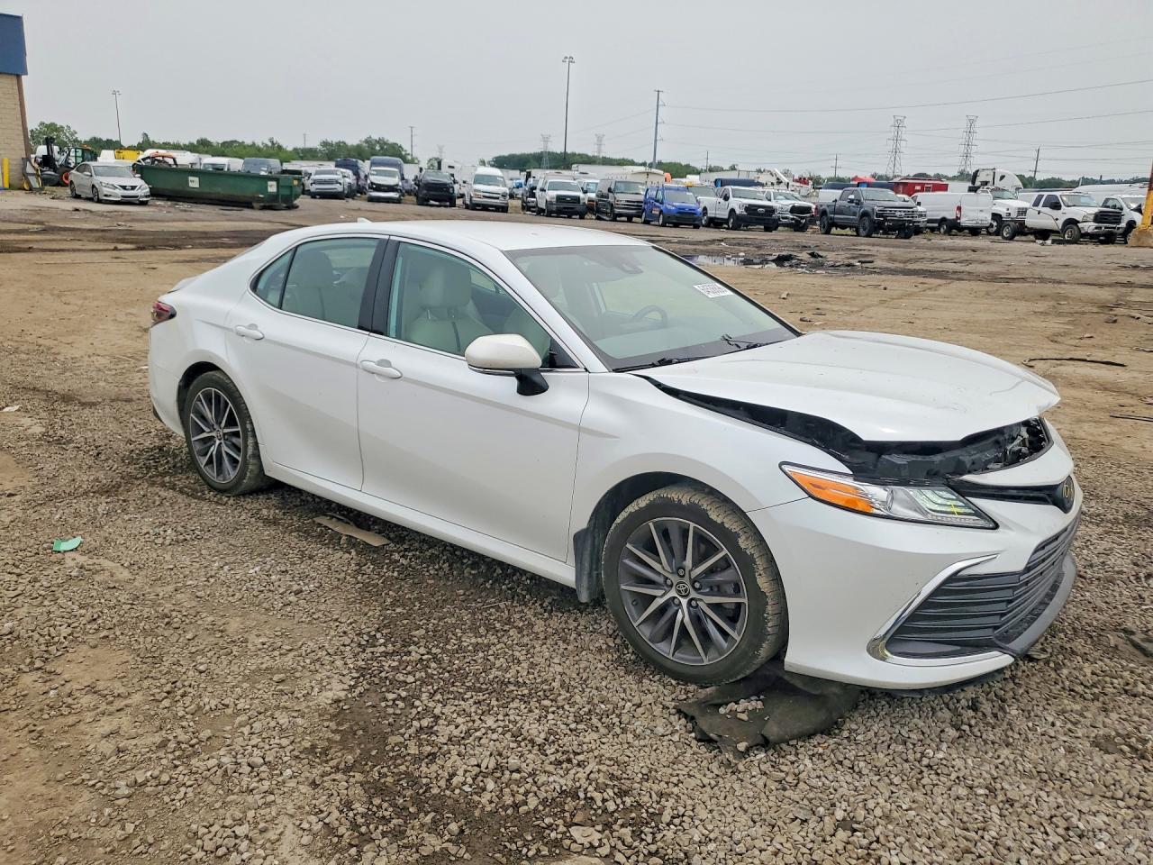 2023 Toyota Camry Xle - Фото 4