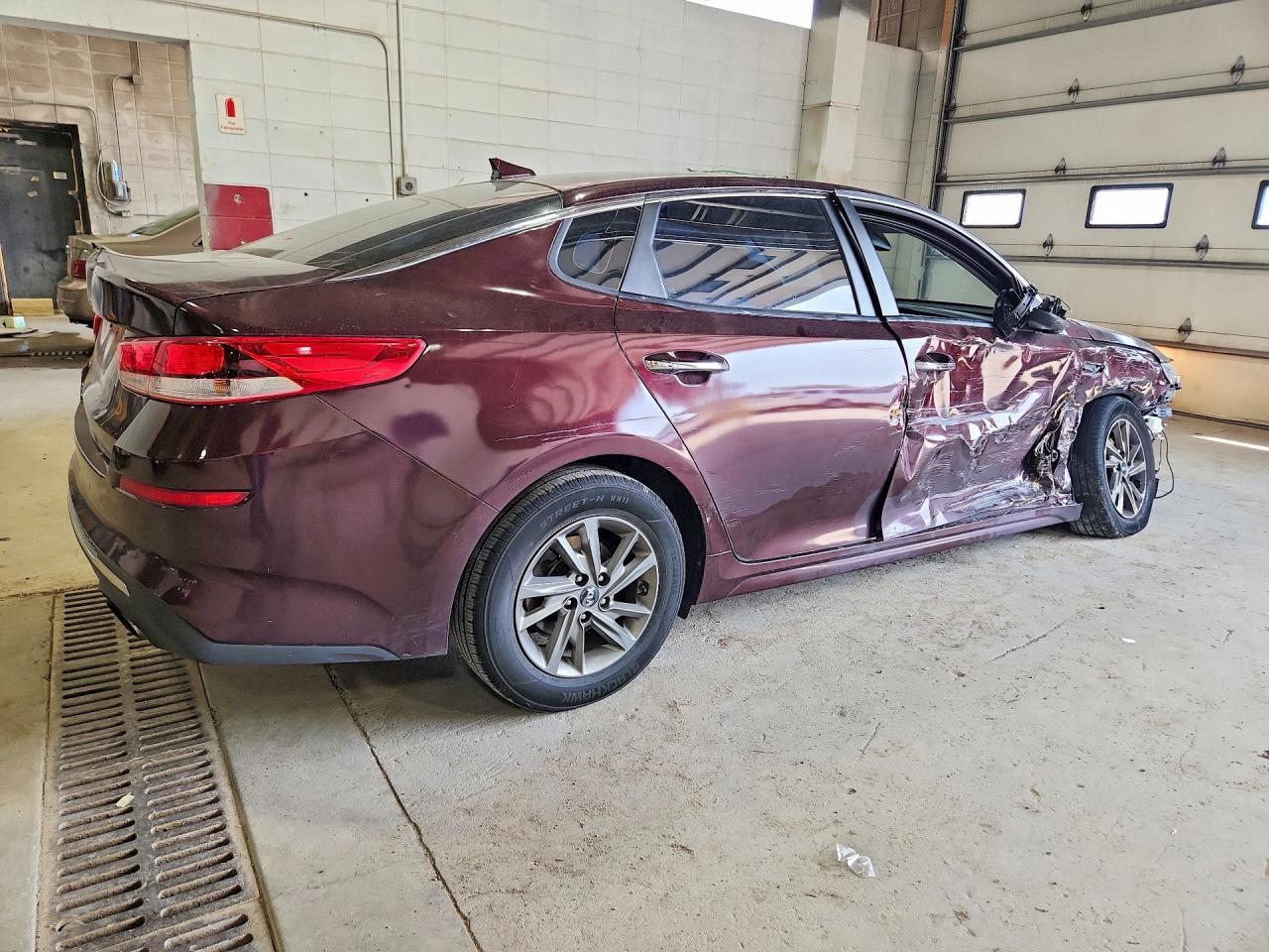 2019 Kia Optima Lx - Image 3