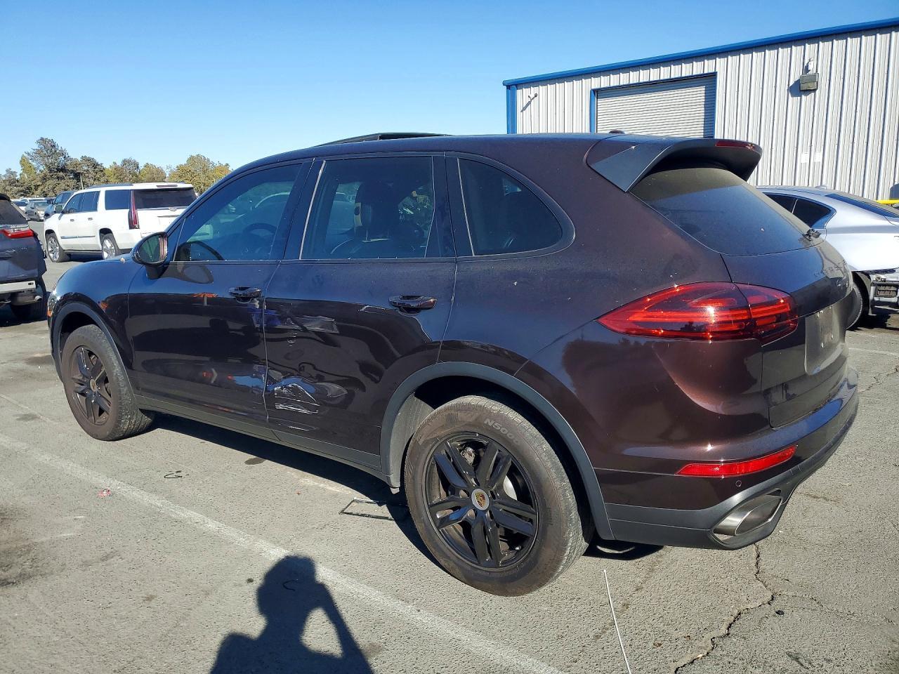2016 Porsche Cayenne - Фото 2