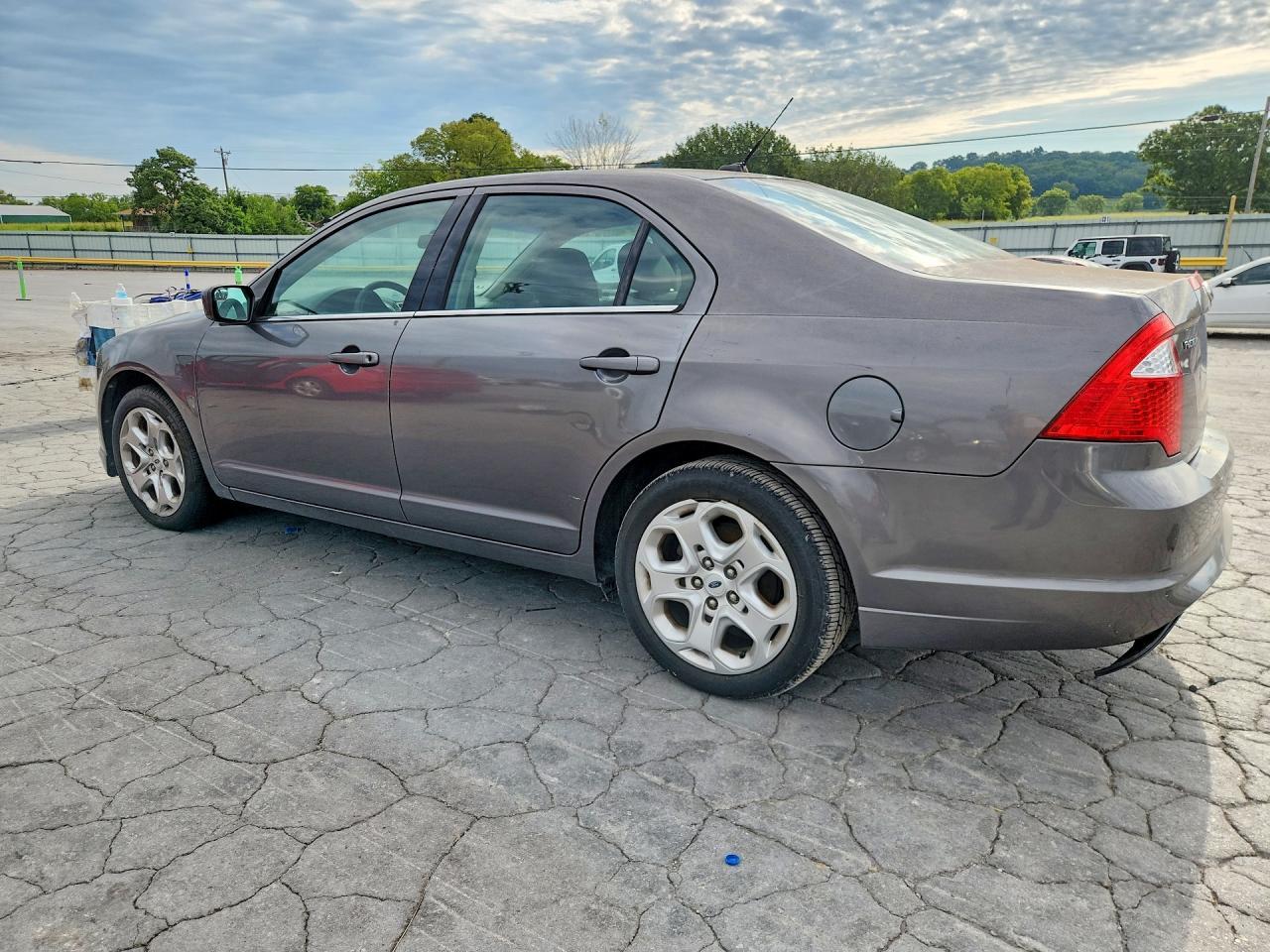 2011 Ford Fusion Se - Фото 2