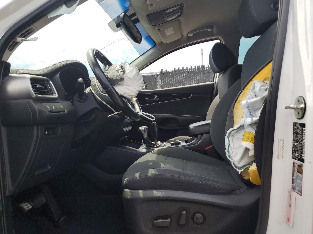 2019 Kia Sorento S V6 - Image 7