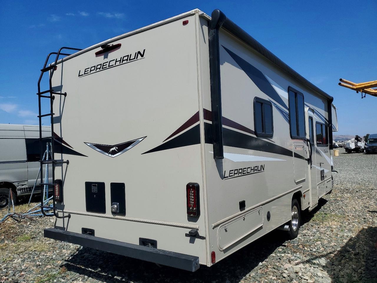 2024 Coachmen Leprechaun Rv - Фото 4