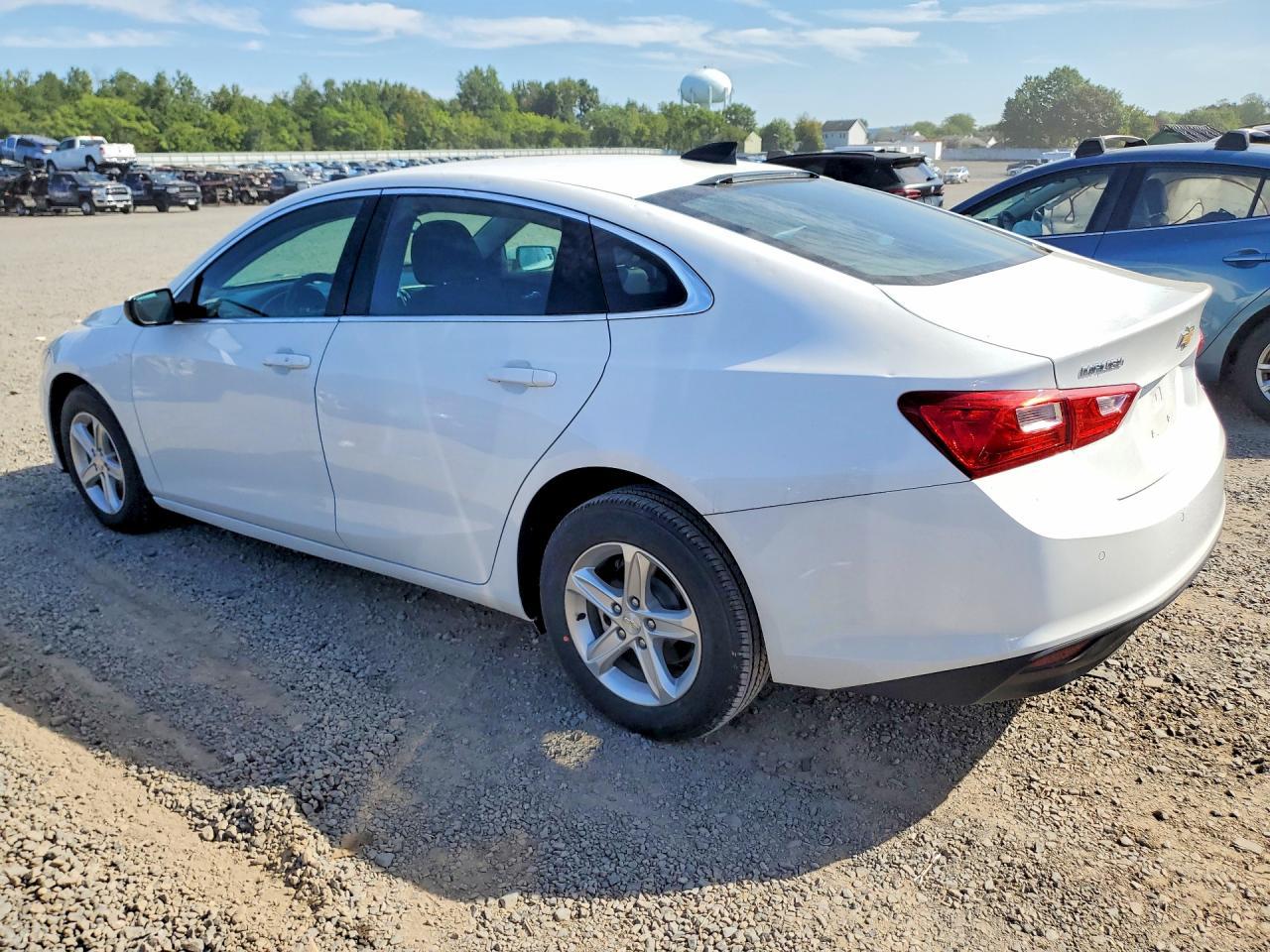 2024 Chevrolet Malibu Ls - Image 2