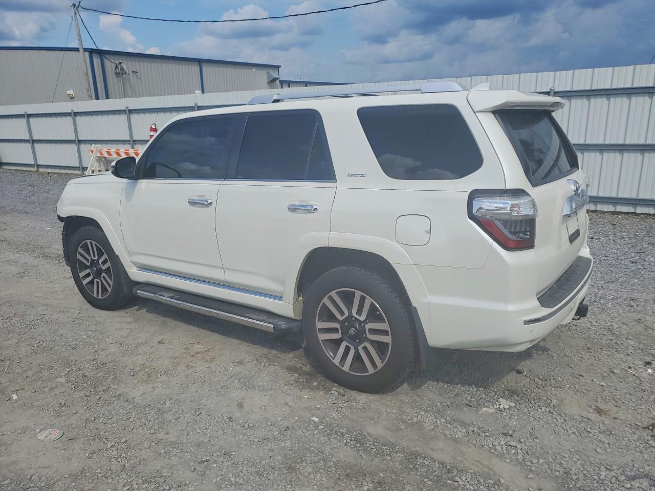 2016 Toyota 4Runner Limited - Фото 2