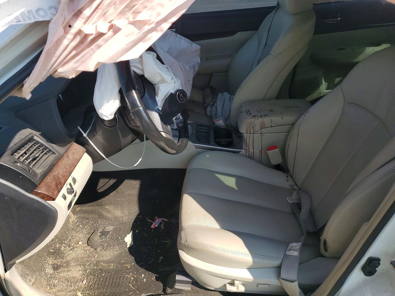2014 Subaru Legacy 2.5I Limited - Фото 7