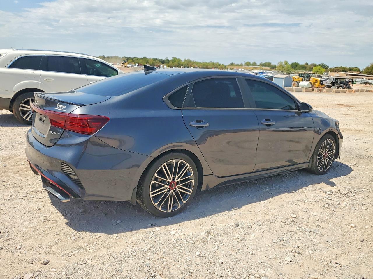 2023 Kia Forte Gt - Фото 3
