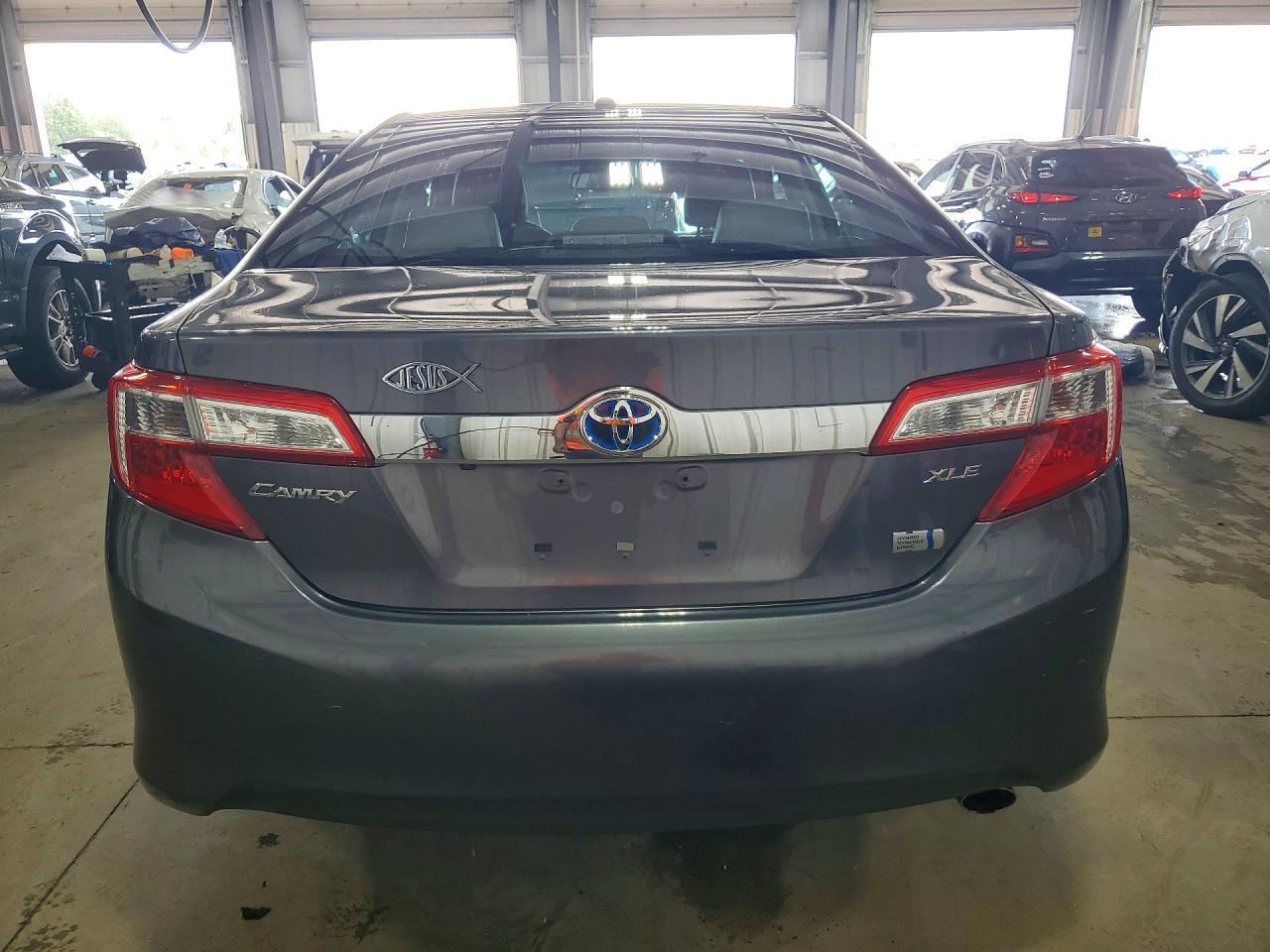 2014 Toyota Camry Hybrid Xle - Фото 6