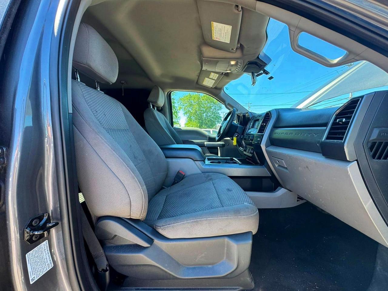 2022 Ford F350 Super Duty - Фото 5