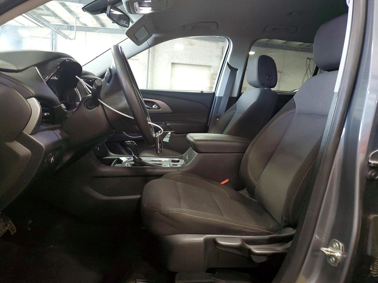2020 Chevrolet Traverse Ls - Фото 7