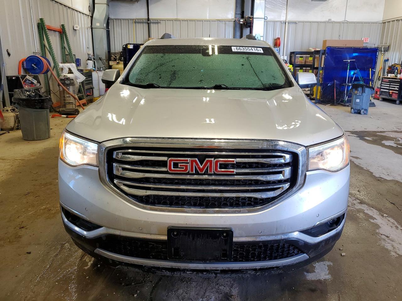 2019 GMC Acadia Slt-2 - Image 5