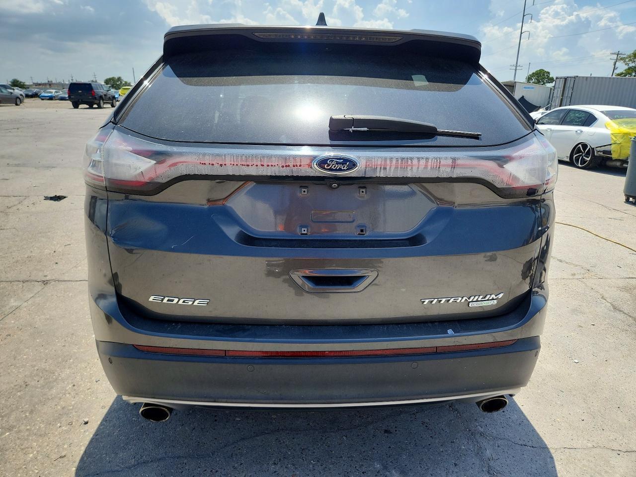 2017 Ford Edge Titanium - Image 6