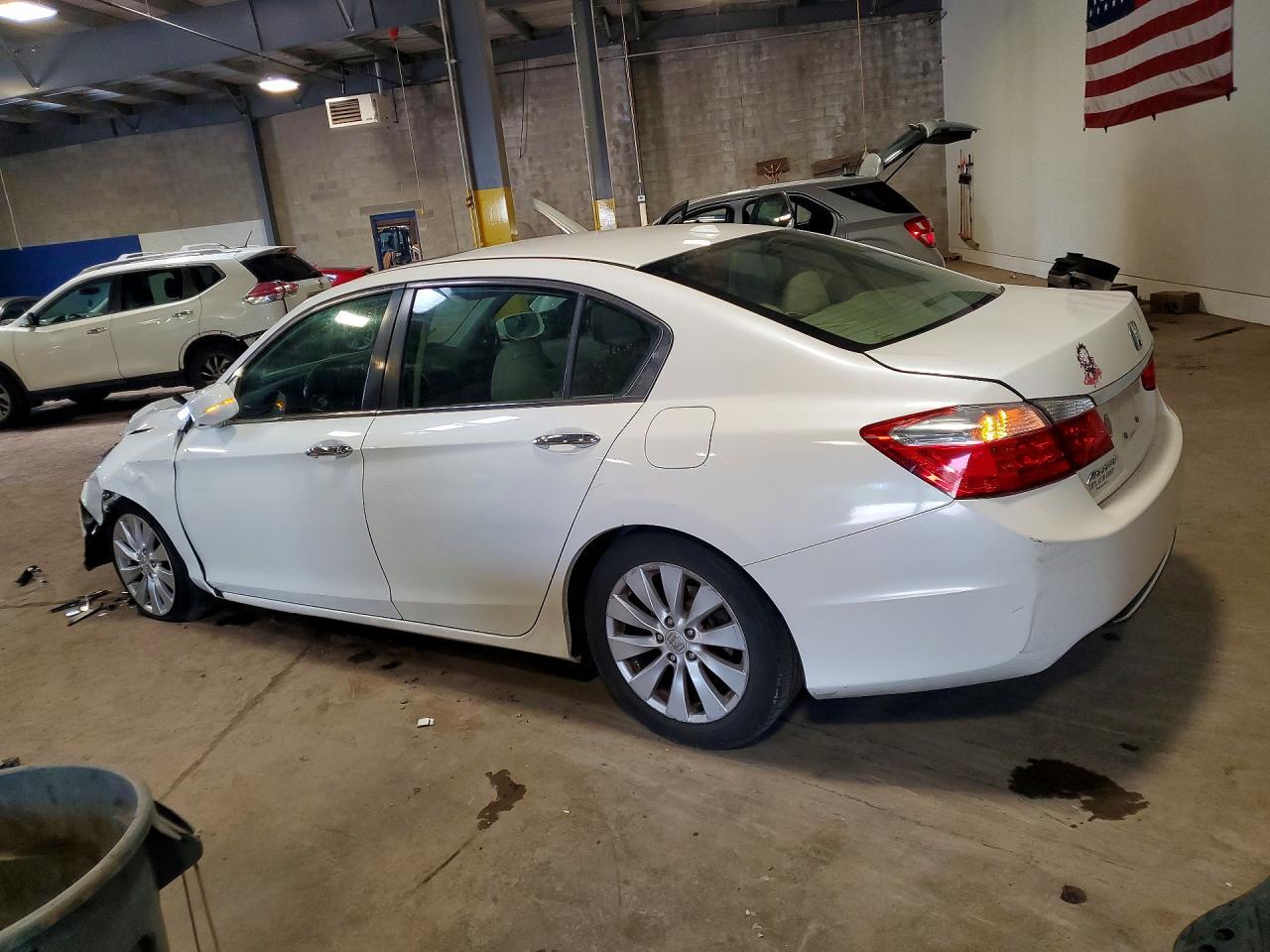 2015 Honda Accord Exl - Image 2