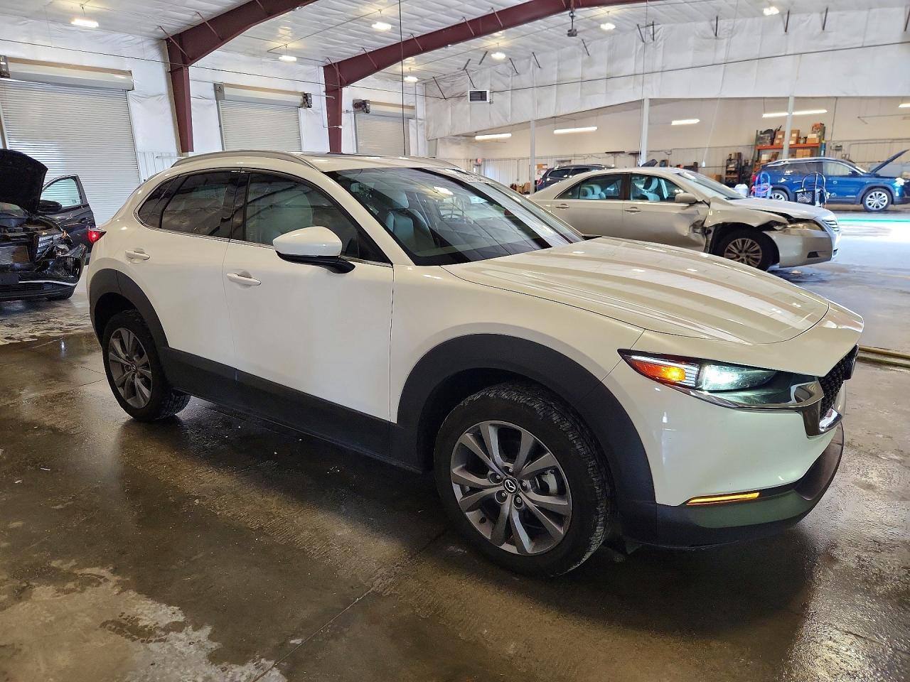 2024 Mazda Cx-30 Premium - Фото 4