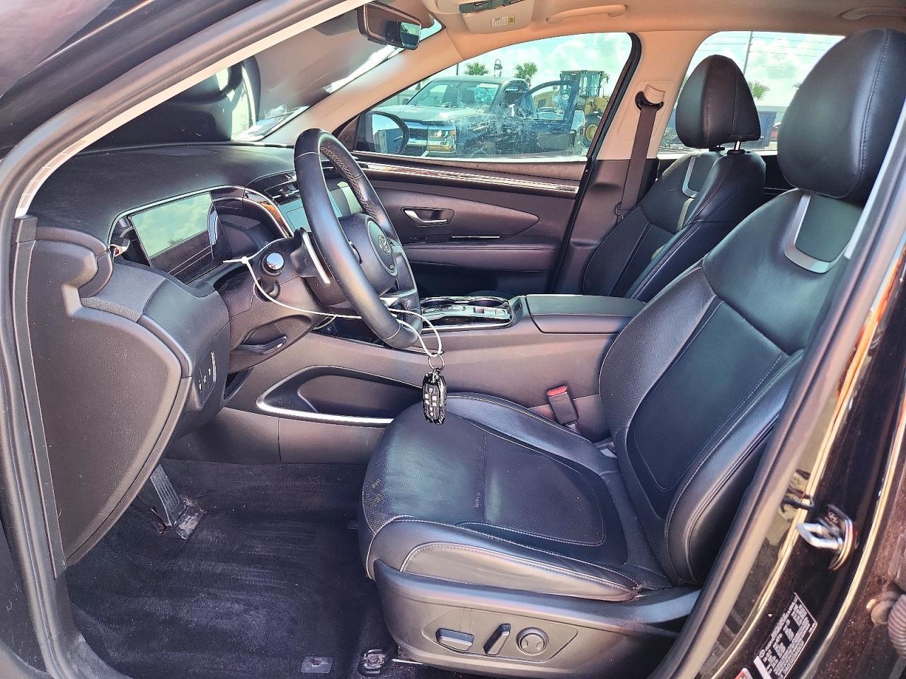 2022 Hyundai Tucson Limited - Image 7