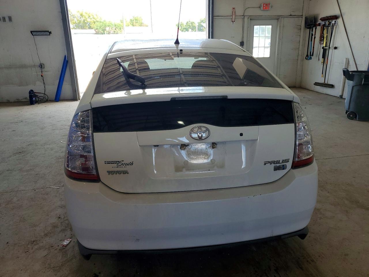 2009 Toyota Prius Base - Image 6