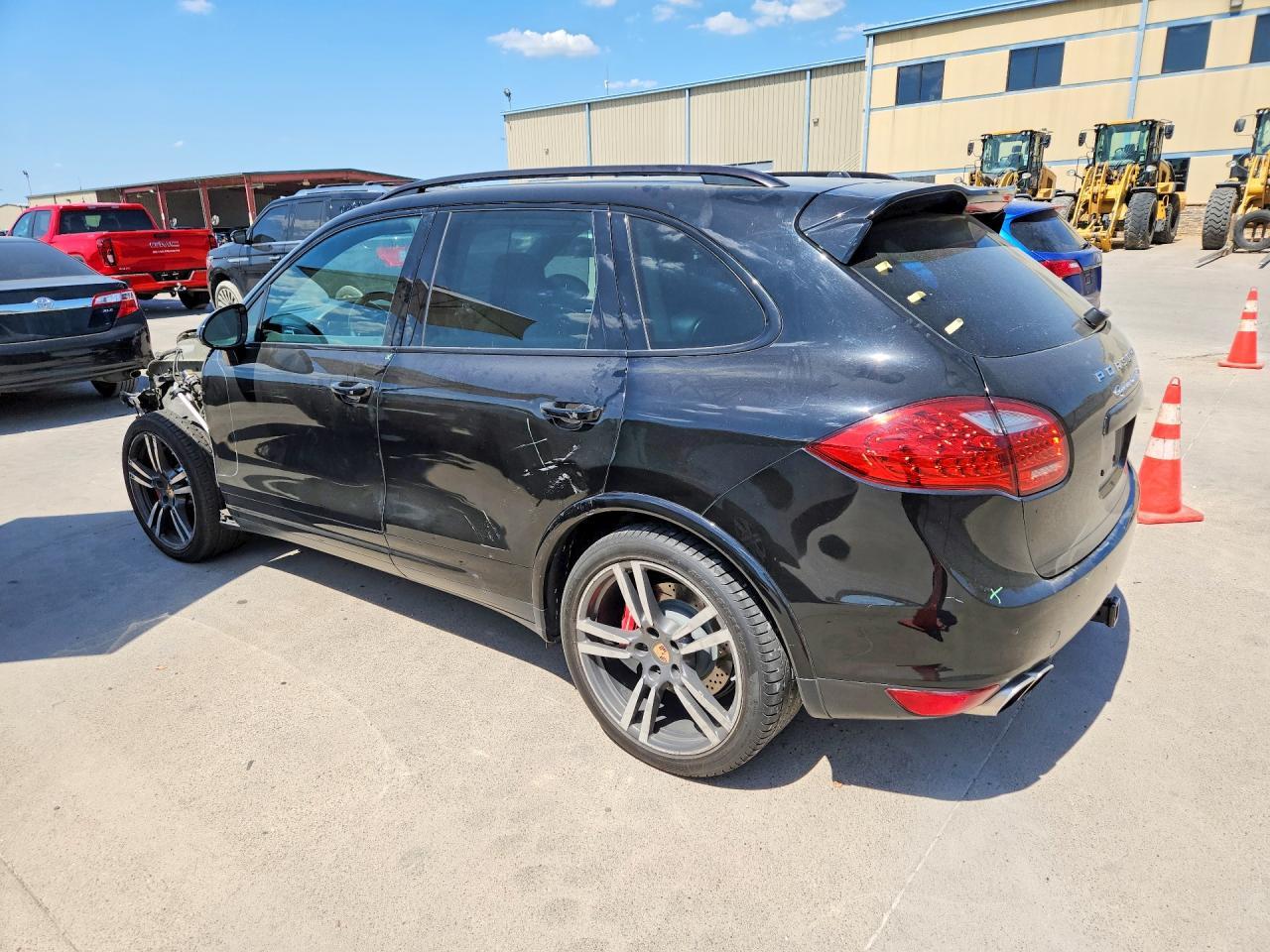 2014 Porsche Cayenne Turbo - Фото 2