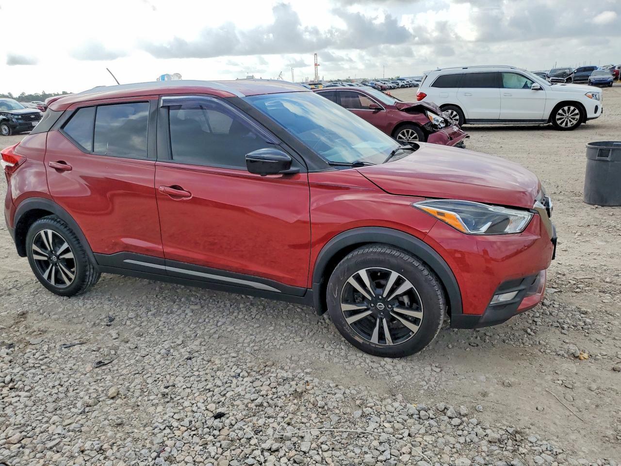2020 Nissan Kicks Sr - Фото 4