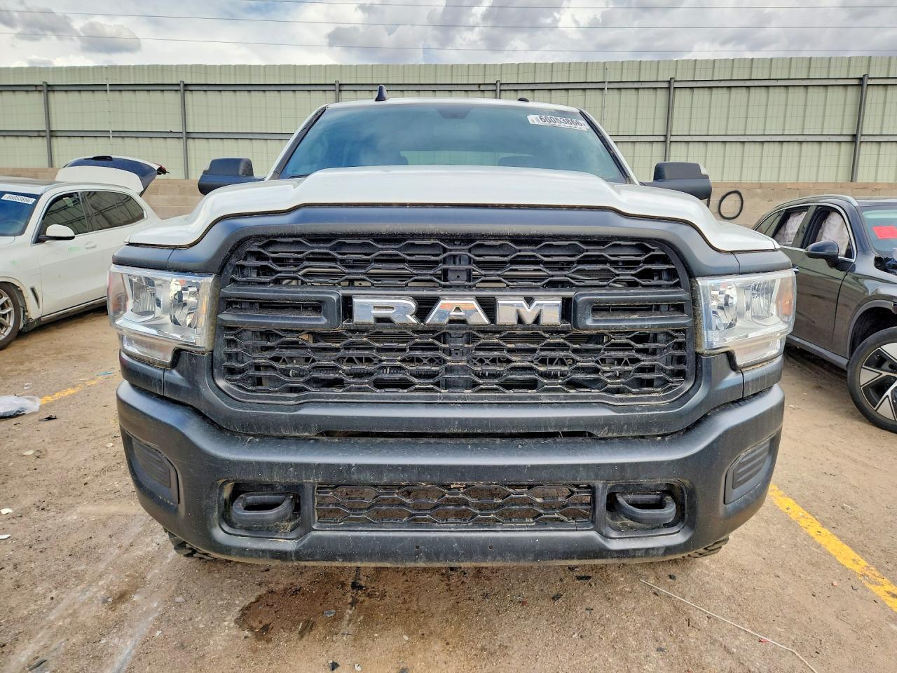 2022 Ram 2500 Tradesman - Фото 5