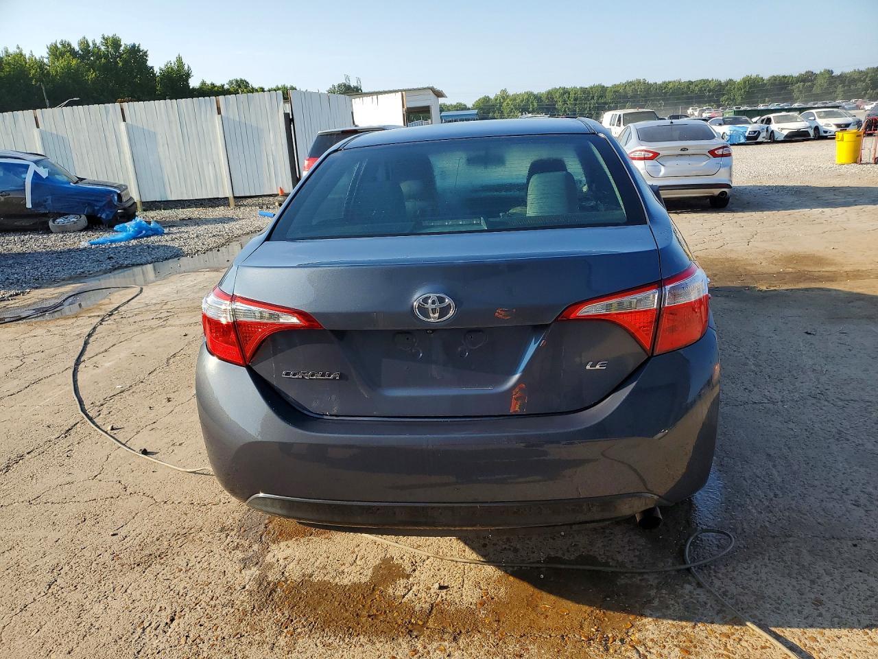 2014 Toyota Corolla Le - Фото 6