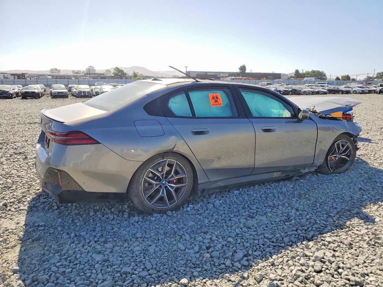 2024 BMW I5 Edrive 40 - Фото 3