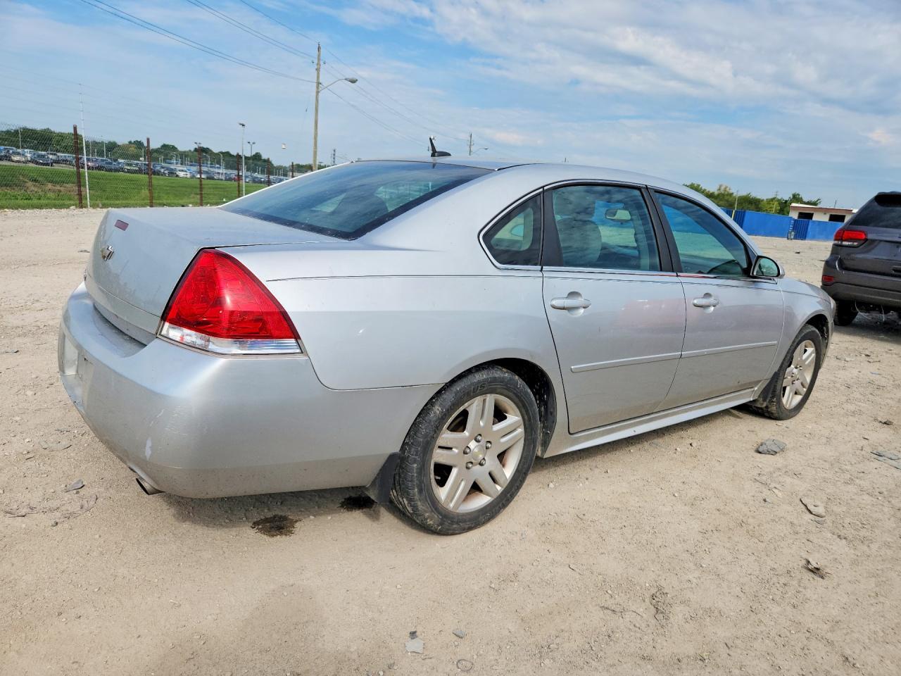 2014 Chevrolet Impala Limited Lt - Image 3