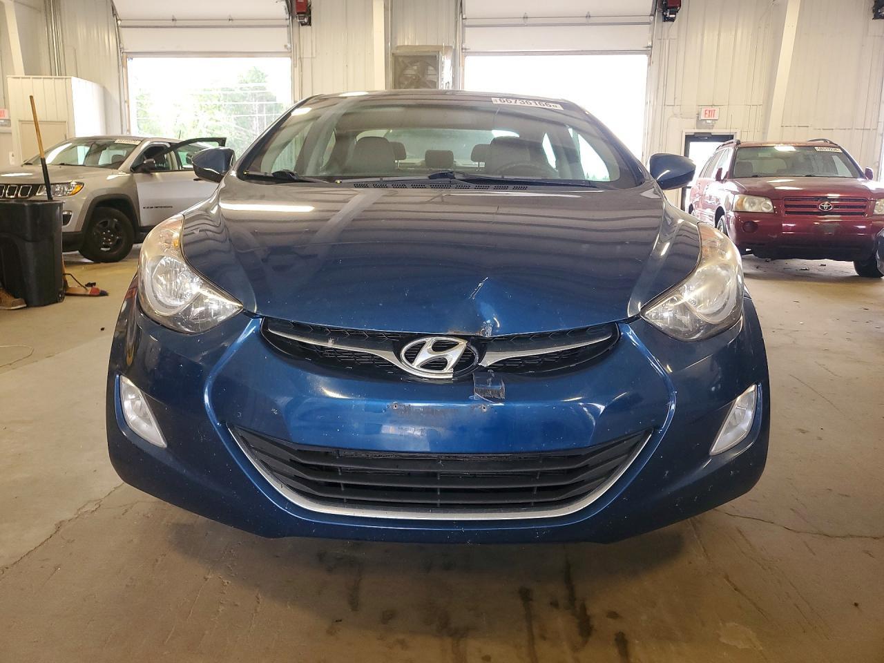 2013 Hyundai Elantra Gls - Image 5