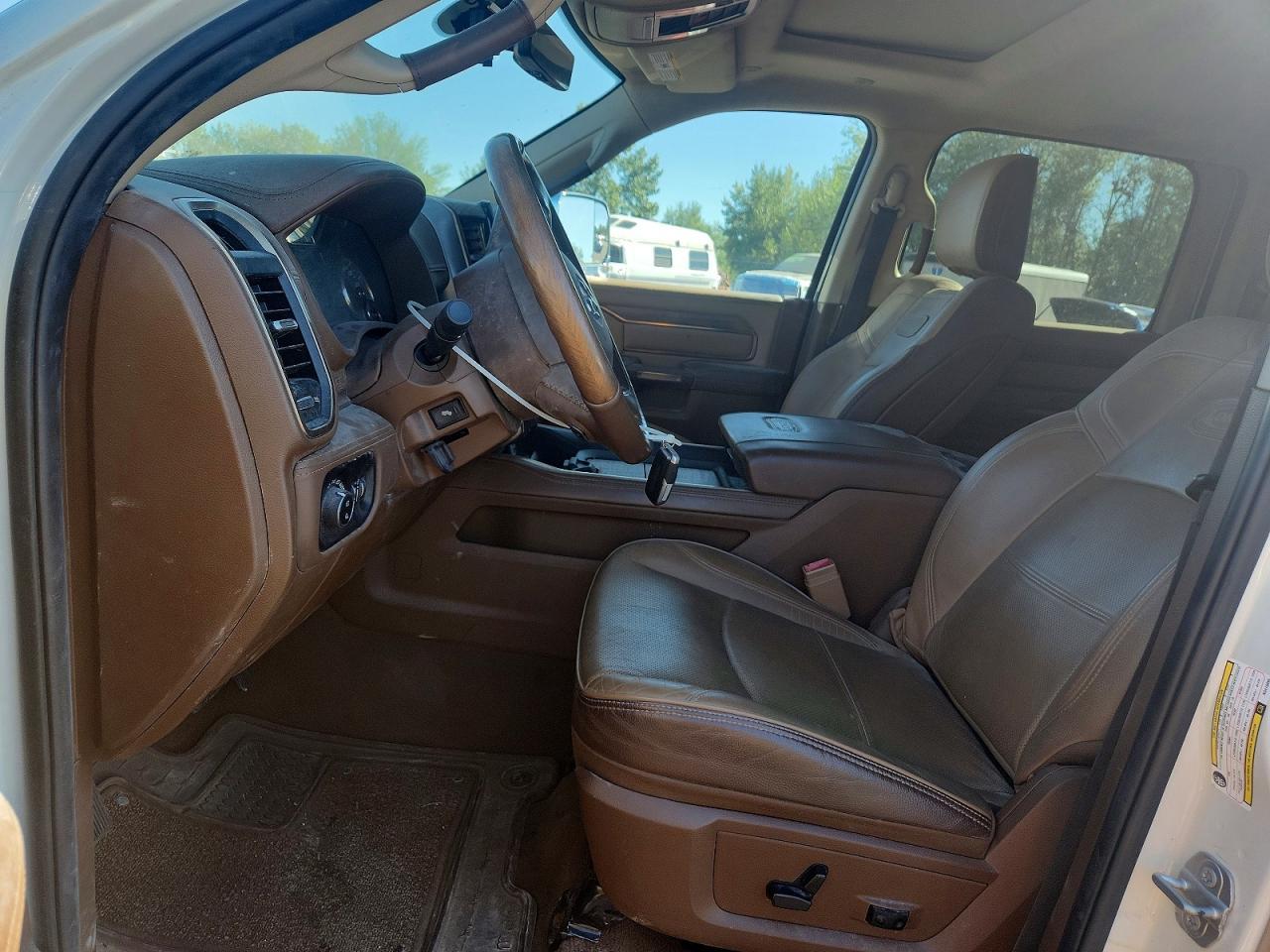2022 Ram 3500 Longhorn - Image 7