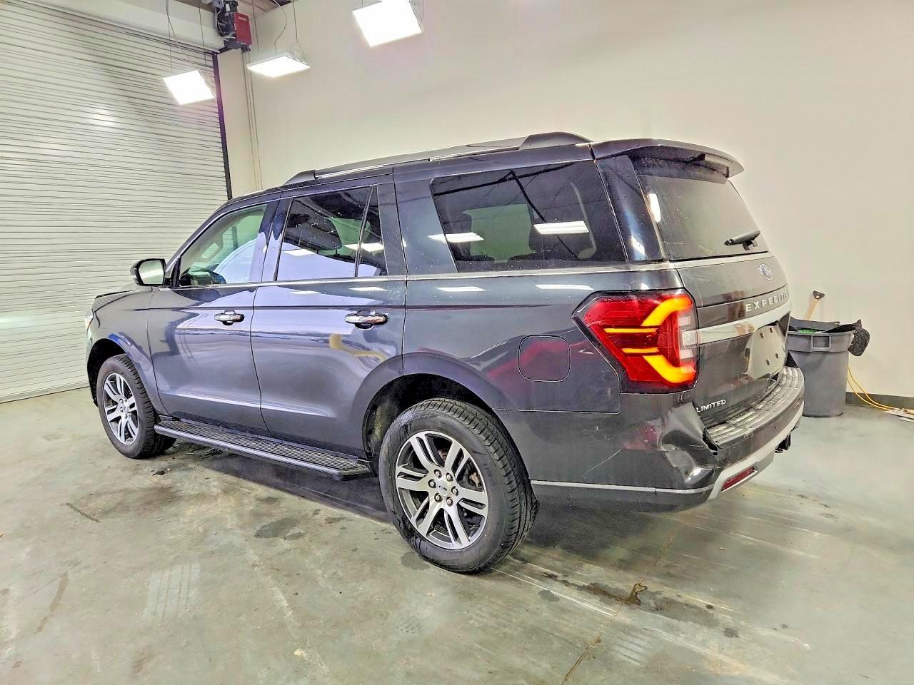2024 Ford Expedition Limited - Image 2