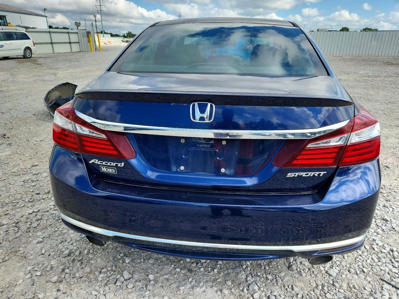 2016 Honda Accord Sport - Image 6
