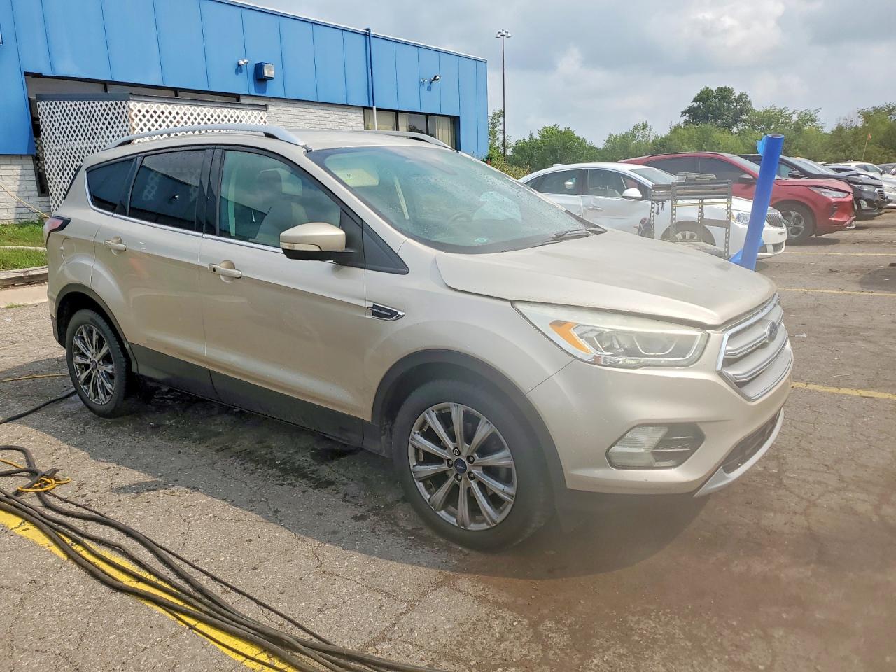 2017 Ford Escape Titanium - Фото 4