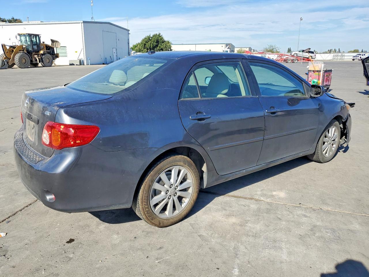 2010 Toyota Corolla Xle - Фото 3