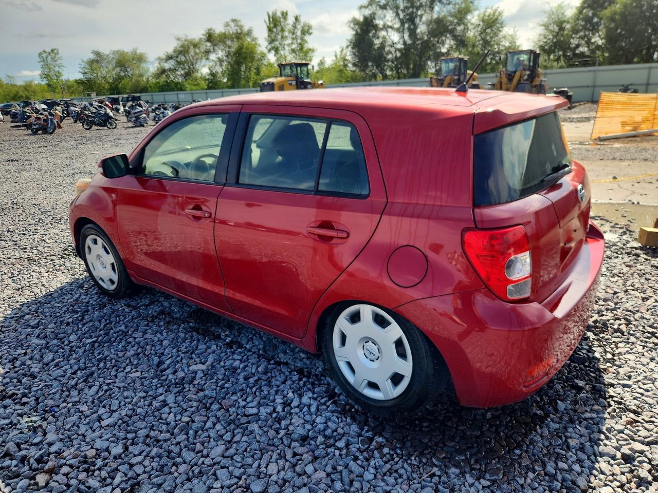 2013 Scion Xd Base - Фото 2