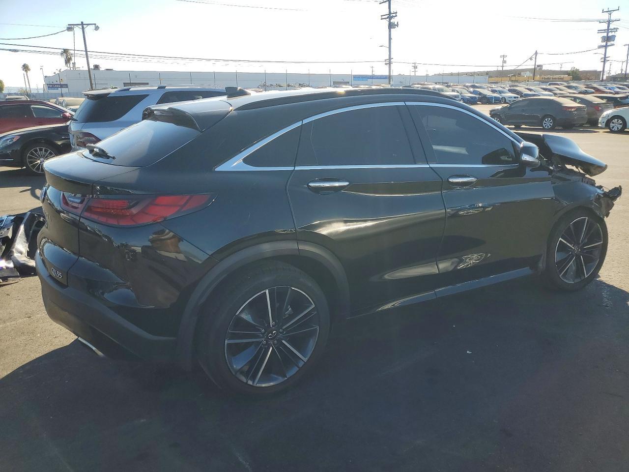 2023 Infiniti Qx55 Luxe - Image 3